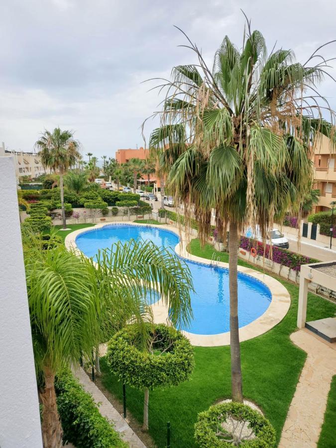 ¡Apartamento En Primera Linea Con Terraza Y Cerca De La Piscina Comunitaria! 维拉 外观 照片